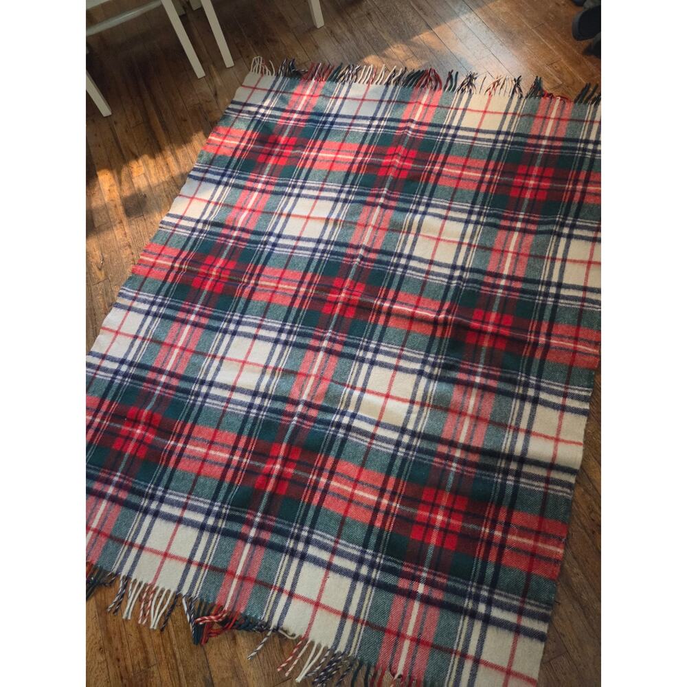 Vtg Troy Robe Wool Blanket Plaid Tartan Throw 56x72 Red Mills NH Fringe